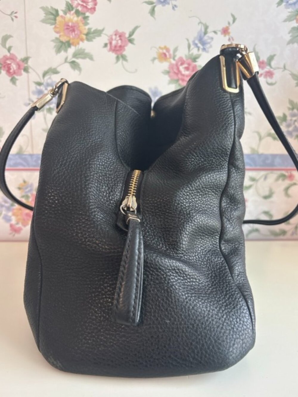 Coach Hallie Shoulder Bag Black Pebbled Leather with Gold Hardware - Picture 10 of 16